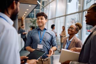 Préservatifs personnalisés pour événements professionnels avec logo et emballage unique